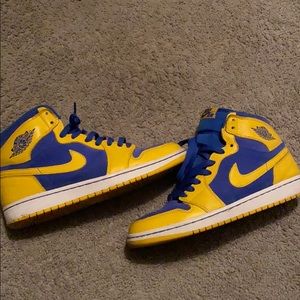 Jordan Retro 1 Laney